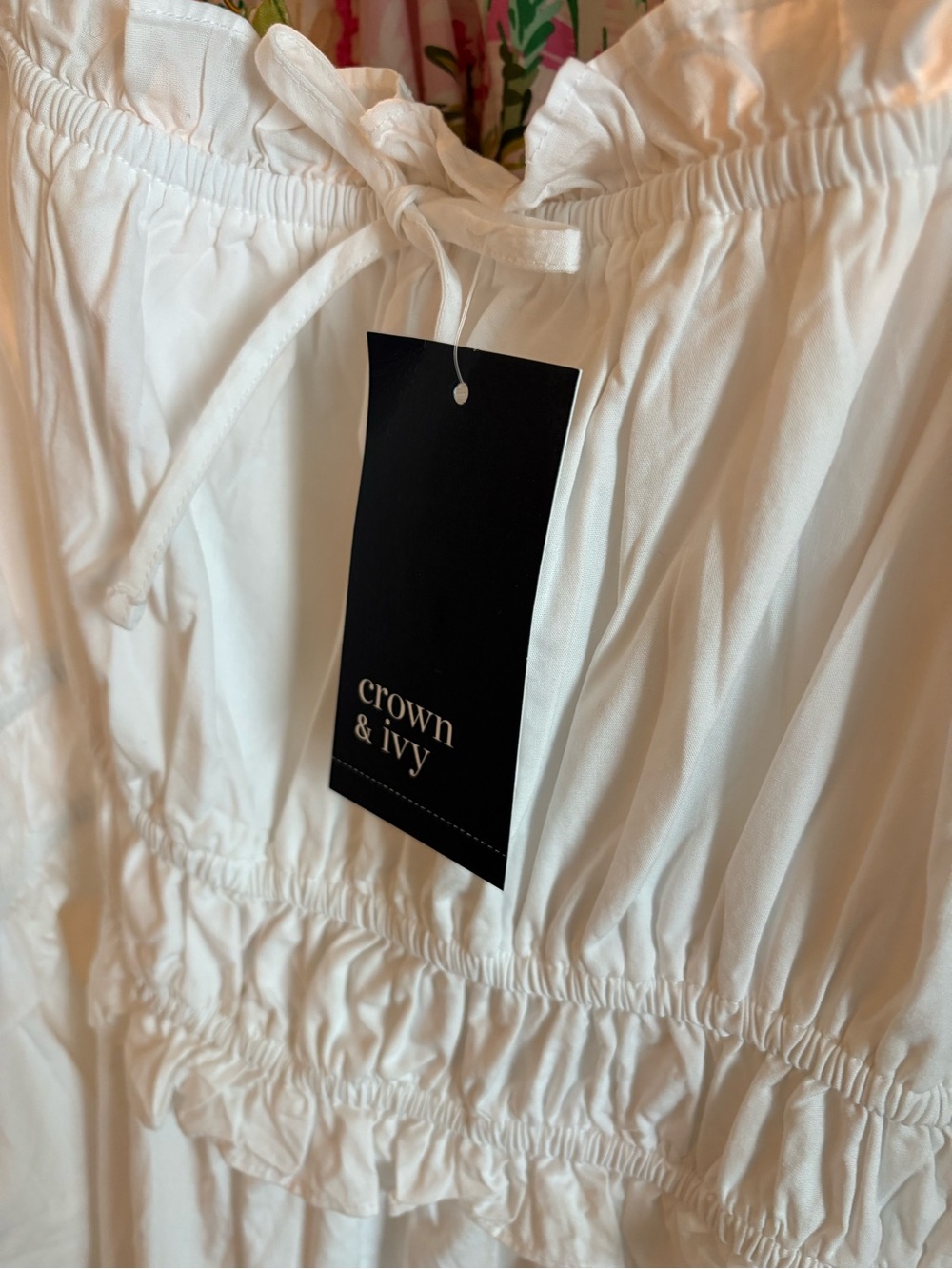 White Embroidered Maxi Dress - Women (with pockets) - Picture 7 of 8